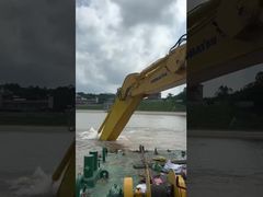 Flèche de 19 mètres de long pour PC2000